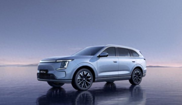 股票配资门户导航 奇瑞汽车新车官宣：8月18日，正式预售！